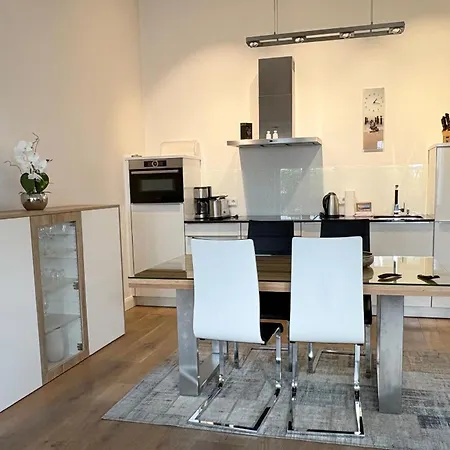 First 2-3 Sellin (Rugen)