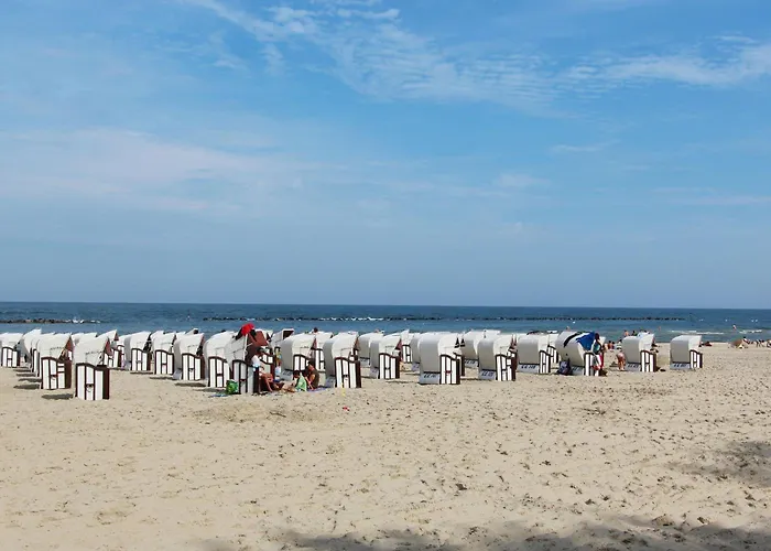 Apartament First 2-3 *